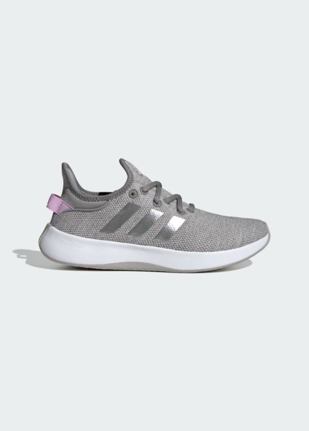 Жіночі сірі кросівки Adidas