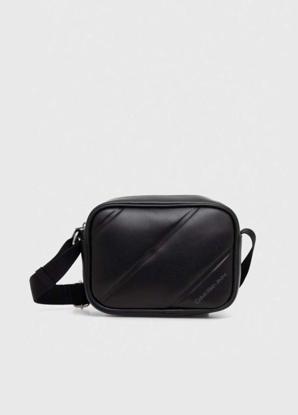 Жіноча чорна сумка crossbody Calvin Klein Jeans