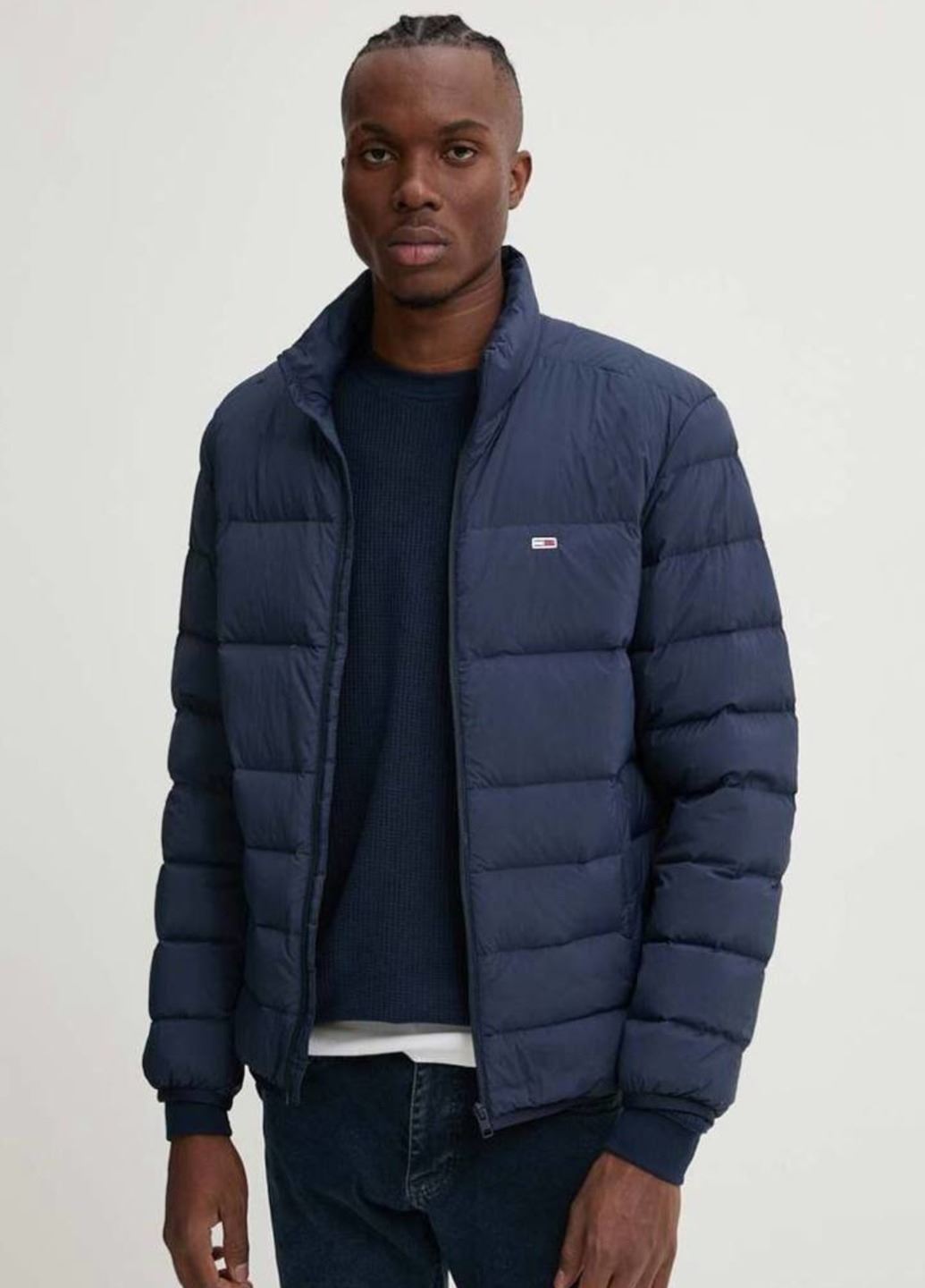 Темно-синя куртка Tommy Jeans