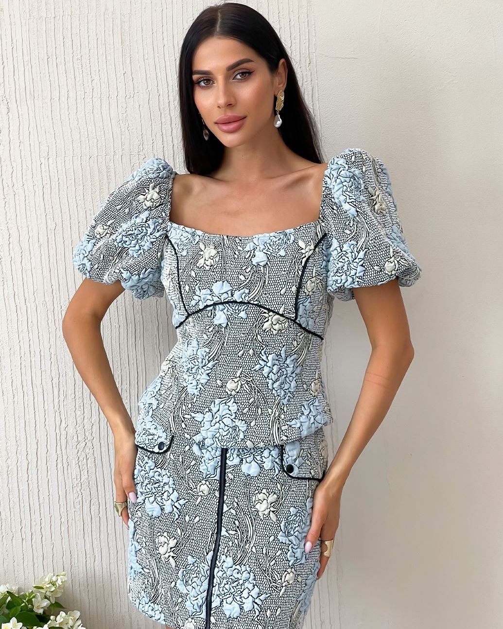 Женский костюм блузка + мини юбка Elliatt
